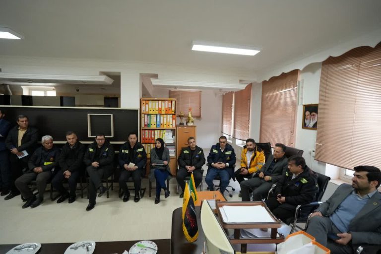 تأکید سرپرست شرکت گاز ایلام بر تداوم پایداری شبکه گاز در فصل سرد و خدمت‌رسانی بی‌وقفه به مردم