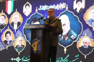 وحدت و انسجام رمز پیروزی ملت ایران است