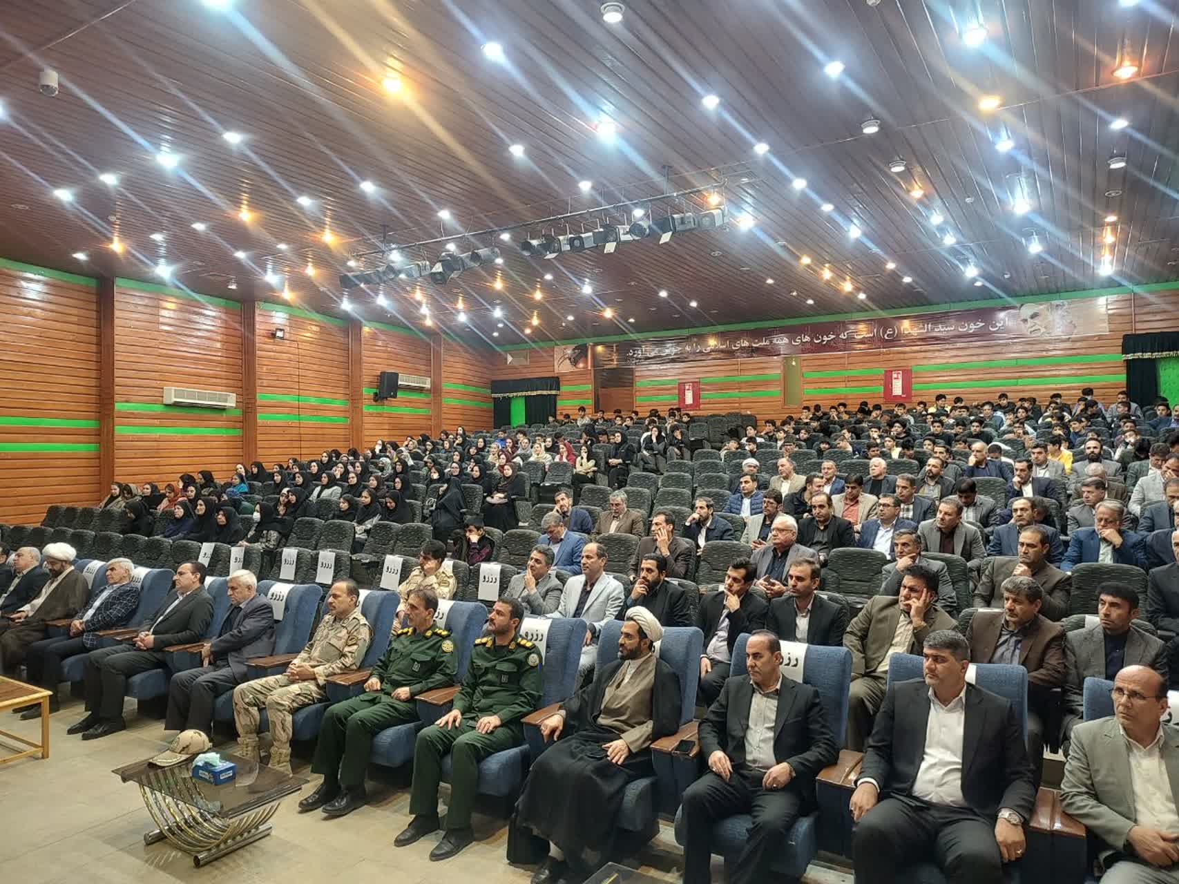 دومین یادواره شهدای بمباران محله کانون ایلام؛ روایت ایثار مردمی که حماسه آفریدند