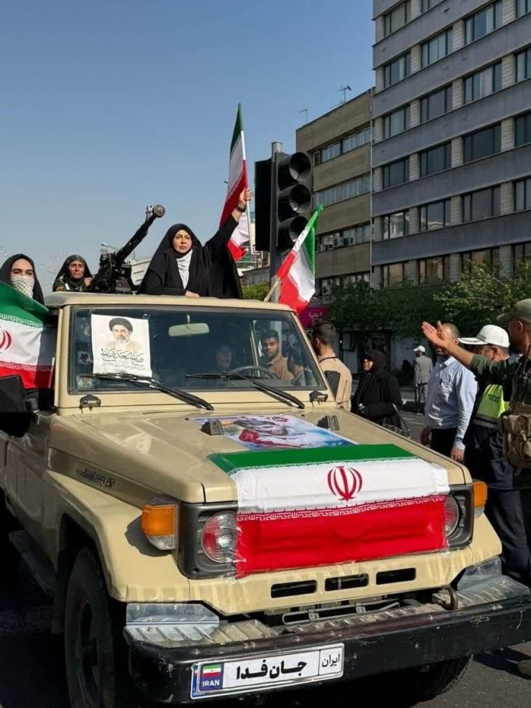 دختران ایران؛ روایت ایستادگی، نه تماشا
