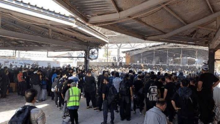 تردد بیش از ۱۱۴ هزار مسافر از مرز مهران در فروردین‌ماه