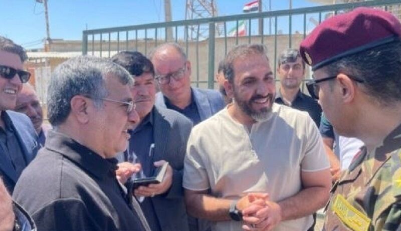 صادرات کالا در گذرگاه مرزی مهران هوشمند شود