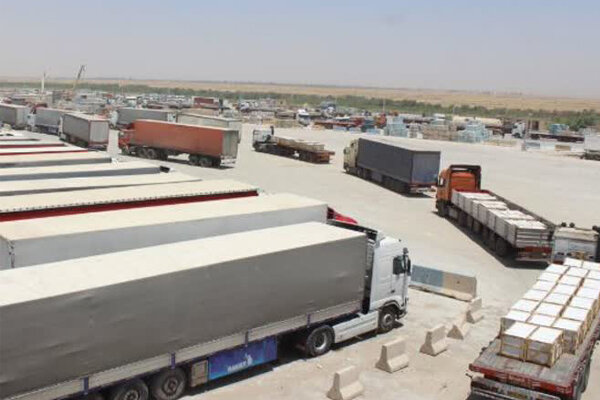 مدیرکل گمرک استان ایلام خبر داد: ۱۵۰ میلیون دلار انواع کالا از مرز مهران صادر شد