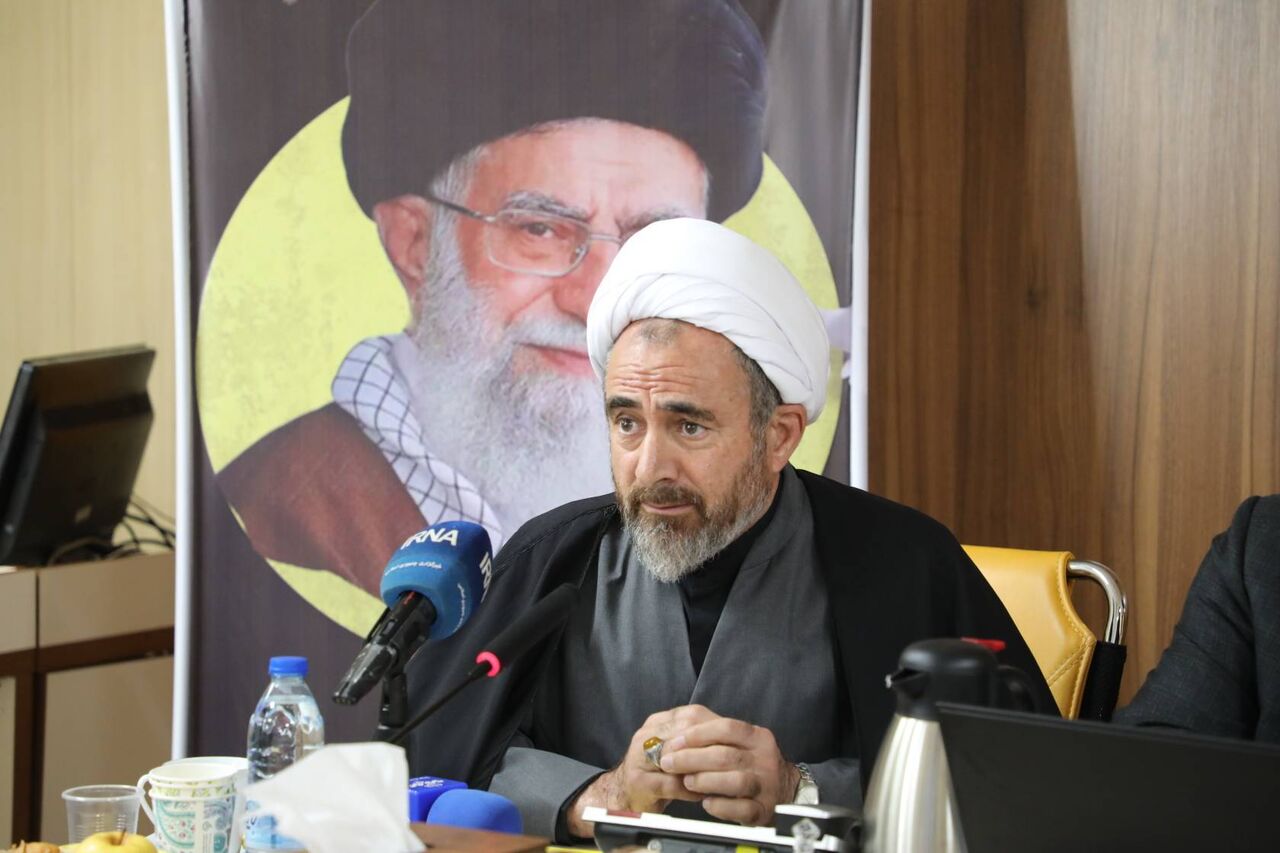 زیرساخت‌های ثابت برای زائران اربعین در مرز مهران ایجاد شود
