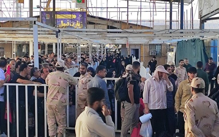 فرماندار مهران خبر داد: ۱۰۰ هزار زائر محرم از مرز مهران گذشتند