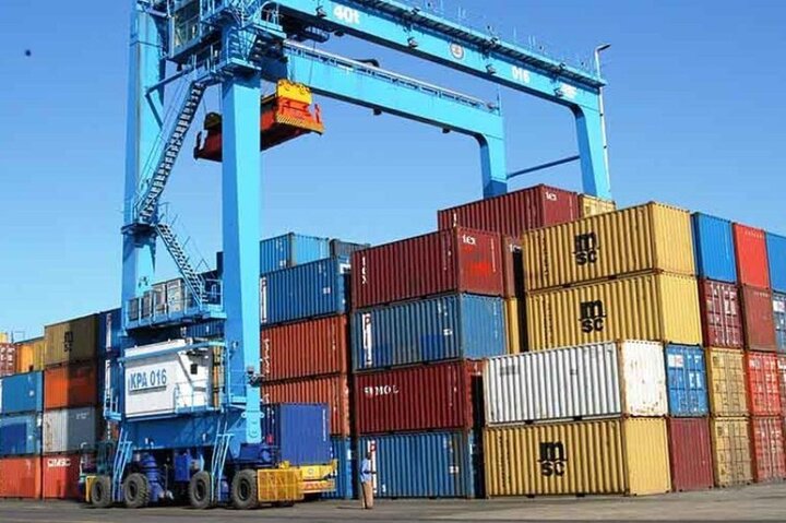 فرماندار مهران خبر داد: ۳ میلیون تن کالا سالانه از مرز مهران صادر می‌شود