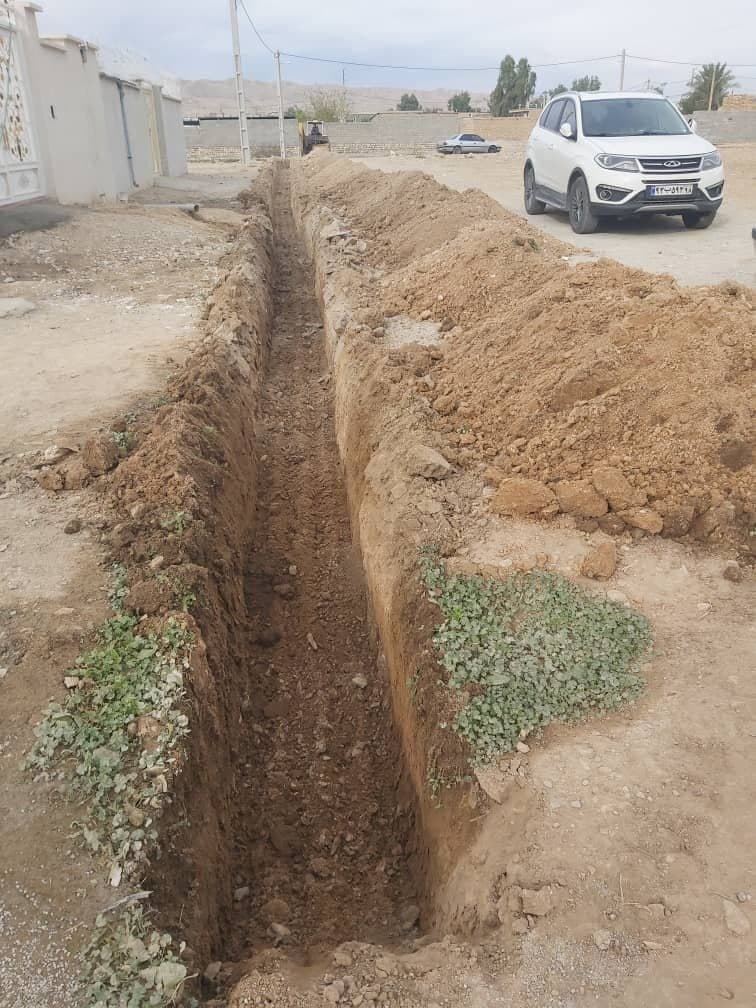 اجرای ۳۱۰  متر شبکه توزیع آب در روستای ریکا و بانروشان شهر صالح آباد