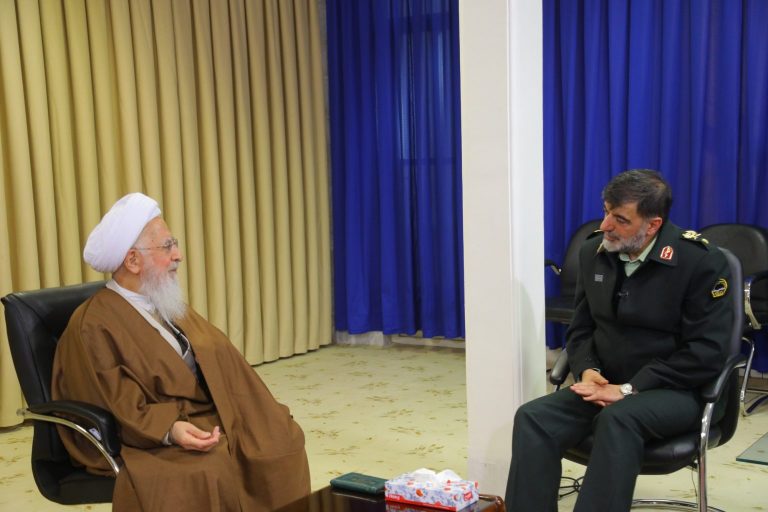 آیت الله جوادی آملی در دیدار سردار رادان: امنیت با تدبیر و ادب به دست می آید؛ امور نظامی سهم کمتری دارد