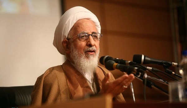 آیت‌الله جوادی آملی: اگر روابط بین‌الملل ما قوی نباشد نمی‌توانیم حرف خودمان را به جهان منتقل کنیم/ قلم و بیان باید هم امن باشد و هم امنیت ساز؛ همواره باید مواظب نوع گفتارمان باشیم