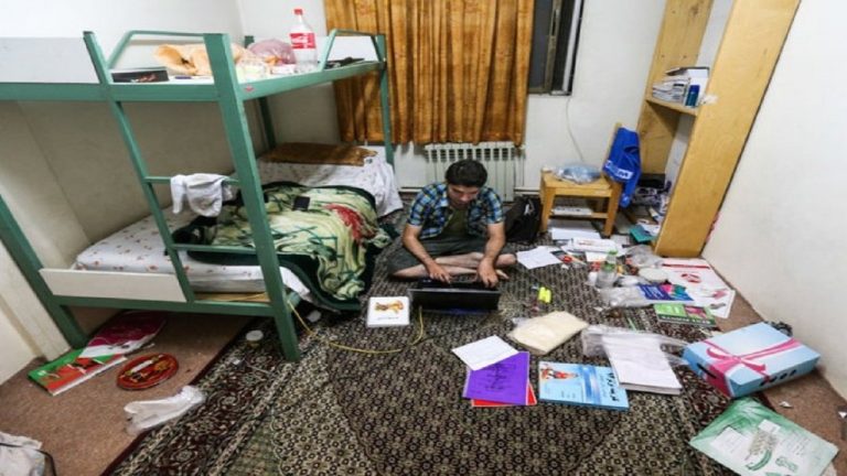 بازگشایی مدارس و مراکز آموزشی در ۱۴ فروردین/ دریافت۳ دُز واکسن، شرط استفاده دانشجویان از خوابگاه