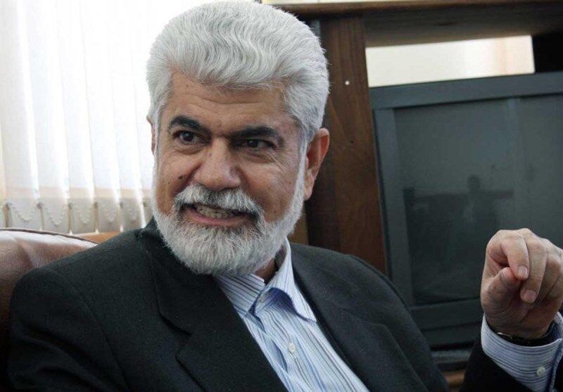 رئیس کمیسیون بهداشت مجلس: در ۳۰ استان کشور با کمبود سرم و دارو روبرو هستیم/ با دستورهای کاغذی این مشکل حل نمی‌شود