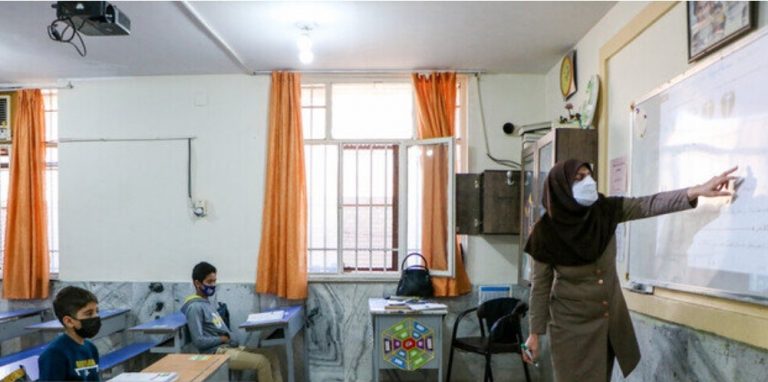 صدور احکام رتبه‌بندی معلمان تا پایان بهار/افزایش حداقل ۴۵ و حداکثر ۹۰ درصدی «حقوق‌ها»