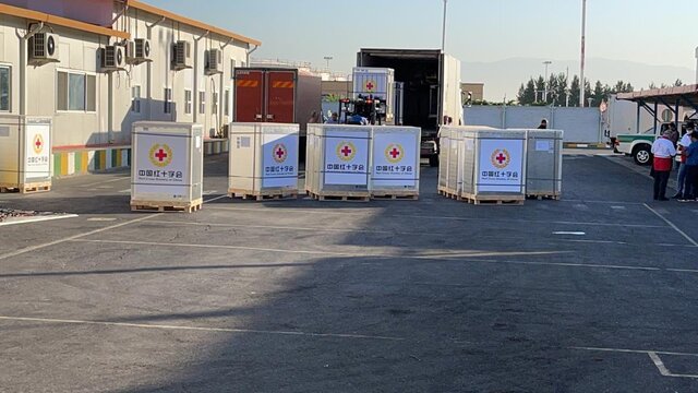 هلال احمر: اگر هماهنگی‌ها انجام شود، می‌توانیم ۳۰ میلیون دوز واکسن دیگر وارد کنیم