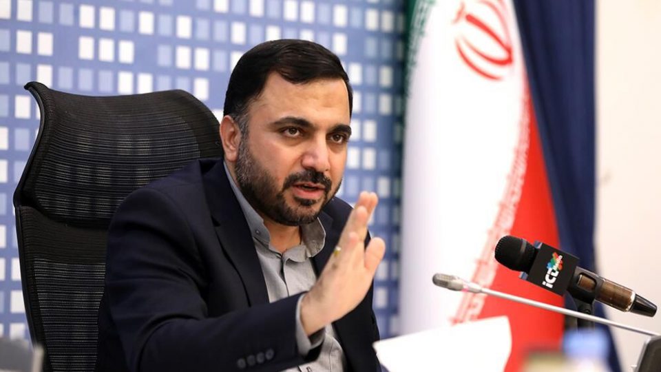 وزیر ارتباطات: اگر قرار باشد به دانش آموزان و دانشجویان اینترنت رایگان بدهیم، باید بودجه آن از قبل پیش بینی شده باشد؛ تاکنون چنین چیزی اتفاق نیفتاده
