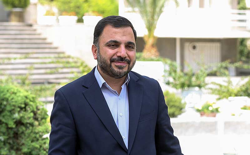 وزیر ارتباطات: از امروز بسته اینترنت رایگان برای سه دهک پایین جامعه اختصاص می یابد/ کند اینترنت برطرف شد