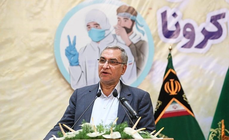 وزیر بهداشت: ۹۰ درصد مردم حداقل یک دوز واکسن کرونا زده‌اند/ چتر واکسیناسیون با تلاش مردم و امداد الهی گسترده شد