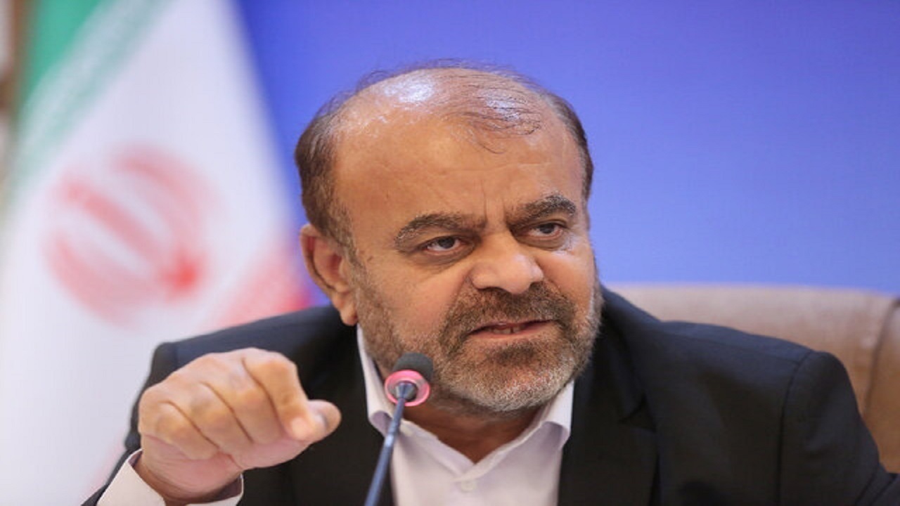 وزیر راه: برخی از زائران بدون گذرنامه وارد کشور عراق شدند/ ستاد اربعین گفته احتمال بازگشایی مرز‌ها وجود دارد