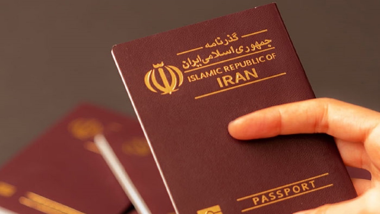 پلیس: گذرنامه‌های تاریخ گذشته که از شهریور ۱۳۹۱ صادر شده، برای سفر اربعین، از امروز به رایگان تمدید می‌شوند
