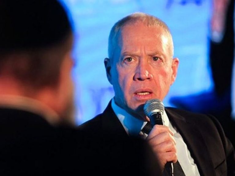 ادعای وزیر جنگ اسرائیل: ایران به بیش از ۵۰ کشور تسلیحات مرگبار می‌فروشد/ تهران پهپاد‌هایی با برد هزار کیلومتر برای کشور‌های اروپای شرقی مانند بلاروس را تامین می‌کند/ ایران قبلا این تسلیحات را به کشور‌های آمریکای جنوبی مانند ونزوئلا هم می‌فروخت