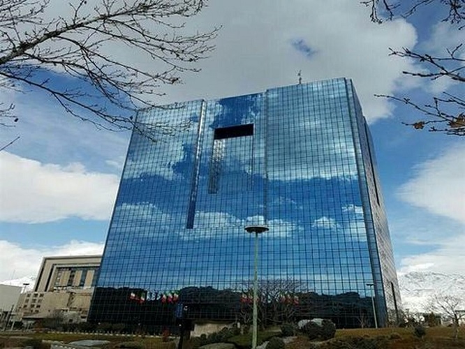 بانک مرکزی: سقف انتقال وجه غیرحضوری حساب‌های تجاری ۵۰۰ میلیون تومان شد