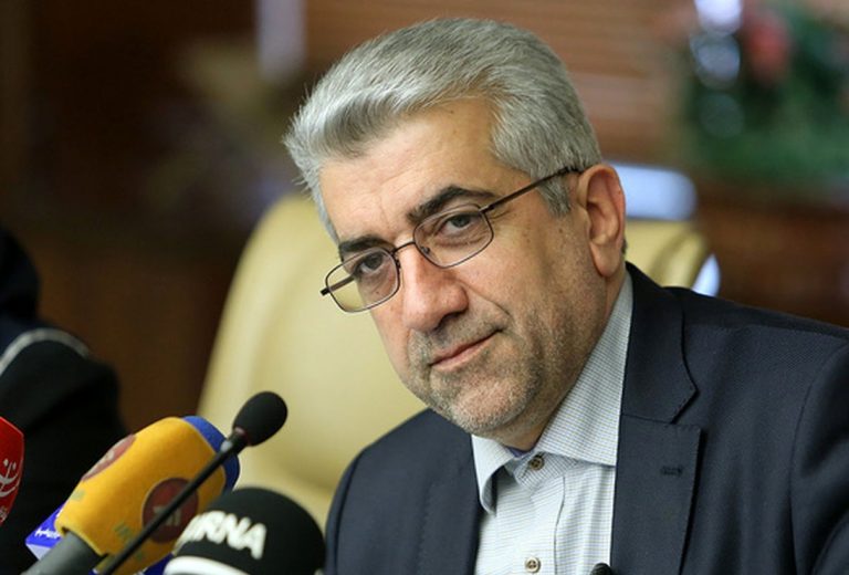 خاموشی بدون برنامه در بخش خانگی ممنوع شد/ وزیر نیرو: ۲۰۰ هزار دستگاه ماینر غیرمجاز کشف شده/ برق مصرفی مراکز غیرمجاز ۵۷۰ مگاوات بوده