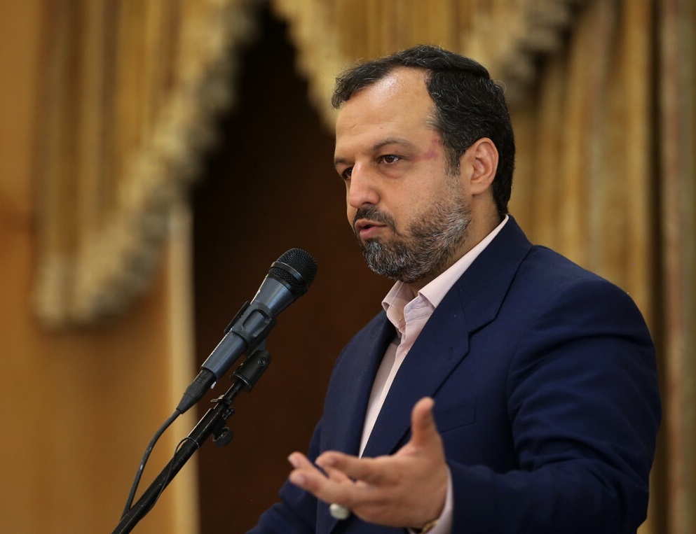 خاندوزی: در بخش کشاورزی ۳۰۰ هزار نفر شغل خود را از دست داده‌‌اند