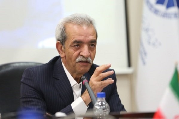 رئیس اتاق ایران: بارقه‌های امید ایجاد شده تا شاید قرن جدید را بدون تحریم‌ آغاز کنیم/ برای دوران پساتحریم آماده‌ایم