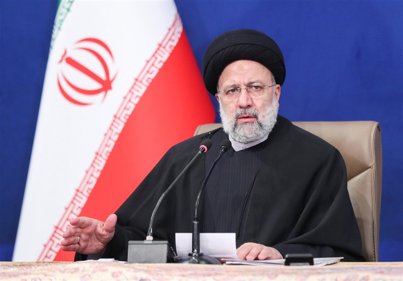 رئیسی: نرخ تورم در حال شکستن رکوردهای ۷۰ ساله بود اما امروز متوقف شده/ شاخص‌های متفاوتی برای تعیین فقر مطلق در جهان وجود دارد، اما ما براساس تعریف عرفی خودمان از فقر مطلق در تلاشیم تا آن را ریشه کن کنیم