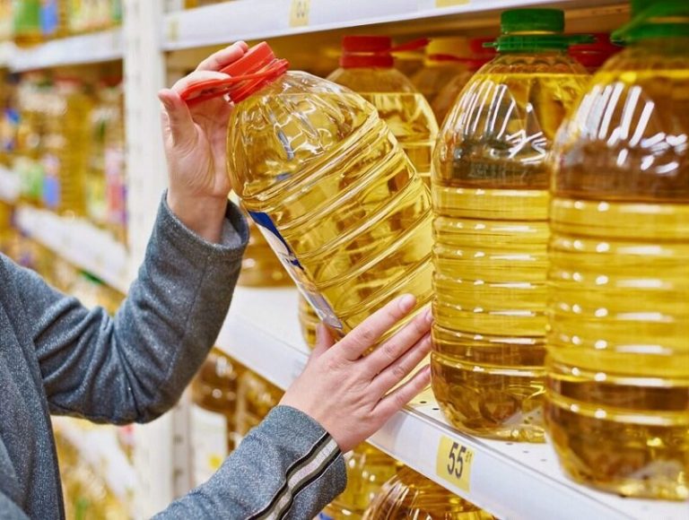 واردات ۲۰۰ هزار تن روغن خام به کشور/ معاون وزیر کشاورزی: بازار به تعادل می رسد