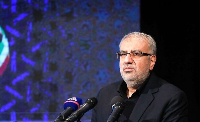 وزیر نفت: ارز همه هلدینگ‌های بزرگ پتروشیمی و پالایشگاهی در مرکز مبادله عرضه می‌شود