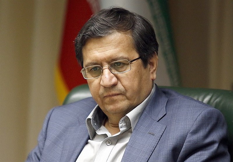 همتی: تأمین کسری بودجه با فروش سهام و انتشار اوراق بدهی مهار تورم کمک می‌کند