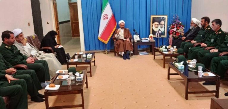 امام جمعه ایلام تاکید کرد: اثربخشی برنامه های فرهنگی باید در جامعه نمود داشته باشد