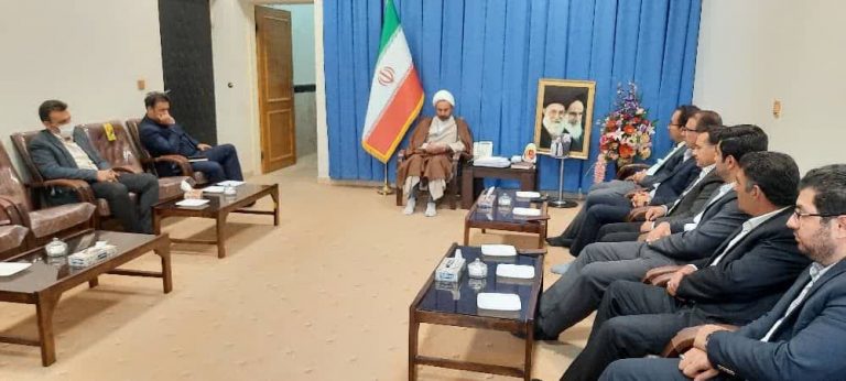 امام‌جمعه ایلام تاکید کرد: گازرسانی به مناطق محروم نوعی عبادت است