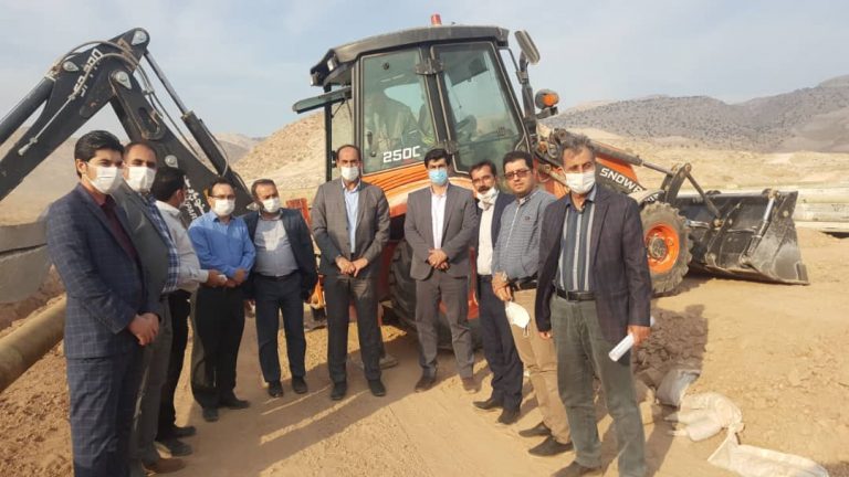 بازدید نماینده مجلس استان از عملیات اجرایی گازرسانی به شهرهای میمه و پهله