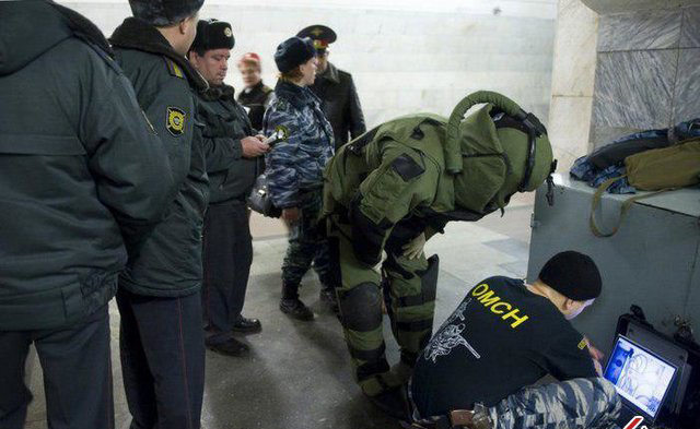 تخلیه بزرگترین مرکز تجاری مسکو به دنبال تهدید به بمب گذاری پلیس روسیه