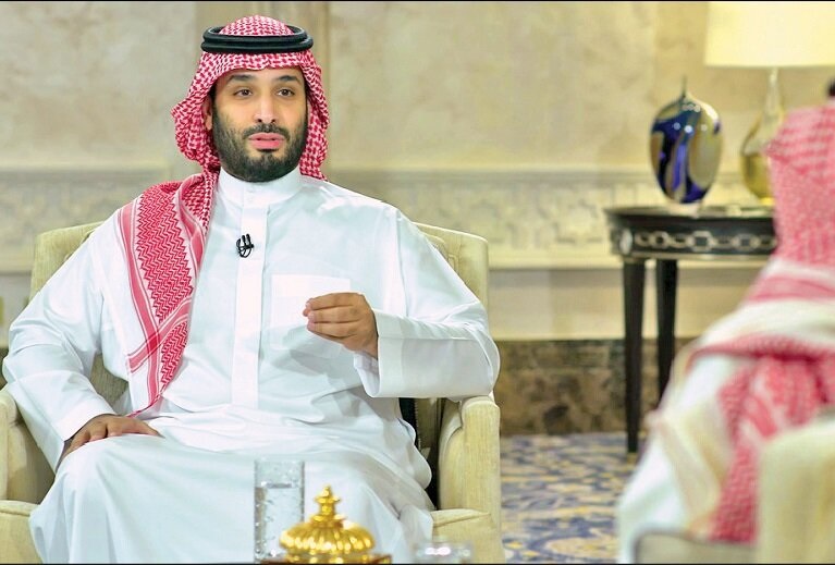 بن سلمان: ایران تا ابد همسایه ماست؛ نمی‌توانیم از هم چشم‌پوشی کنیم/ بهتر است مسائل را با ایران حل کنیم و به دنبال راه‌هایی برای همزیستی باشیم/ در ۴ ماه گذشته با ایران گفتگو‌هایی داشته‌ایم؛ اظهارات زیادی از طرف سران تهران شنیدیم که مورد استقبال ما قرار گرفت/ هر کشوری که در جهان بمب هسته‌ای داشته باشد، خطرناک است؛ چه ایران و چه هر کشور دیگری/ تمایل نداریم که شاهد یک توافق هسته‌ای ضعیف باشیم که به همین نتیجه [بمب هسته‌ای در ایران]ختم شود