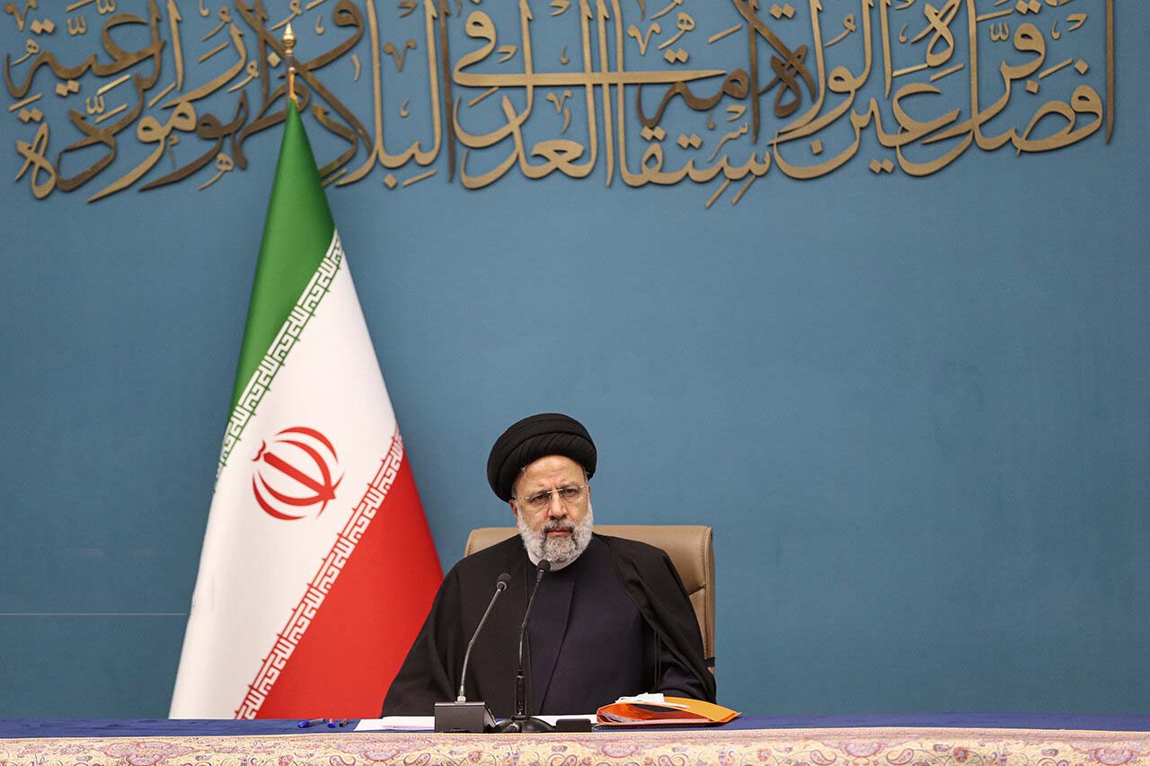 دبیر شورای اطلاع‌رسانی دولت: دستور رئیس‌جمهور ادامه بازسازی اجتماعی است