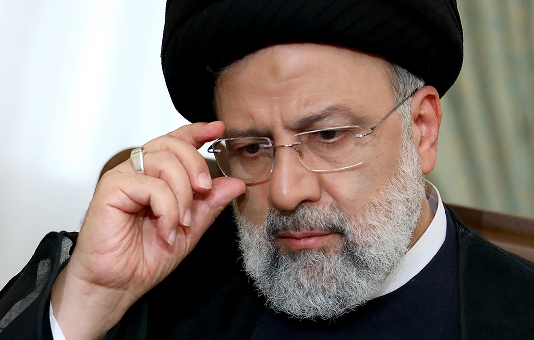 در نشست خبری؛ رئیسی: [درمورد گشت ارشاد]، زندگی زنان ایرانی همواره با حجاب همراه بوده؛ هیچکس کار سلیقه‌ای حق ندارد بکند؛ جامعه در مدار قانون است/ در بحث کاهش سرعت اینترنت، اگر در سنوات گذشته، زیرساخت‌ها کامل شده بود، الان مشکل نداشتیم/ملاقات با رئیس جمهور آمریکا برای ملت ایران فایده‌ای ندارد