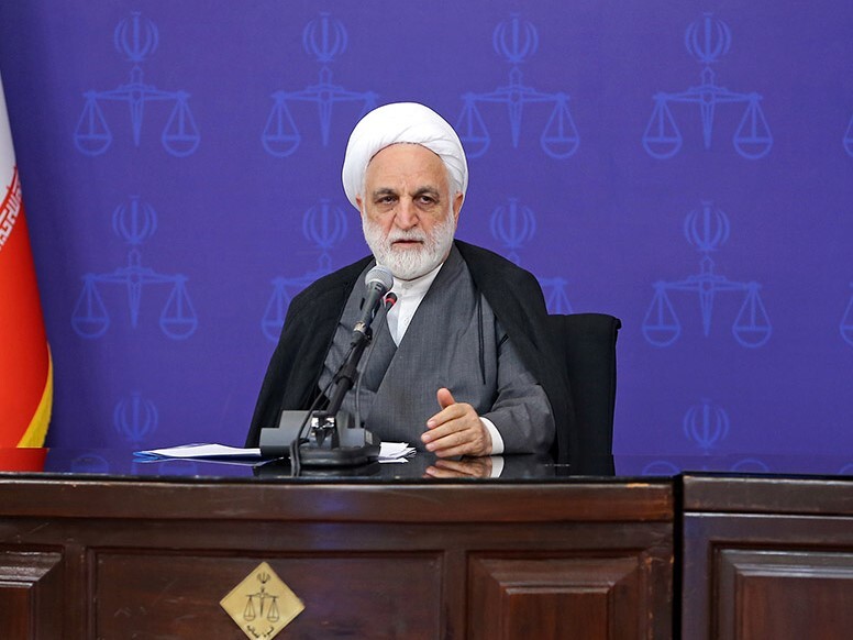 رئیس قوه‌قضاییه: پرونده آن دسته از دستگیرشدگان حوادث اخیر که متنبه شدند، در هر مرحله‌ای که قرار دارد مختومه خواهد شد/ افراد فریب‌خورده حوادث اخیر مشمول عفو شدند اما عناصر اصلی اغتشاشات در زمره عفوشدگان نیستند