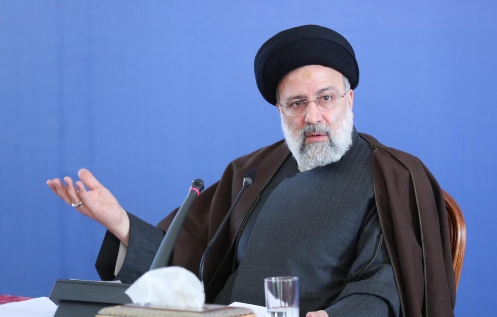 رئیسی می گوید التهاب در بازار، کار «دشمن» است