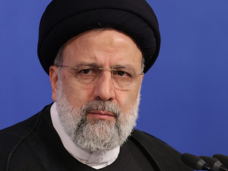 رئیسی: برخورد قاطع با معارضان امنیت و آرامش کشور ضرورت دارد/ آنچه برای شهید دوست‌محمدی در مشهد رخ داد، آشوبگری و شرارت بود