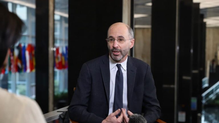 رابرت مالی: پنجره دیپلماسی هرگز بسته نخواهد شد، اما این بدان معنا نیست که پنجره مذاکرات احیای برجام همیشه باز می‌ماند