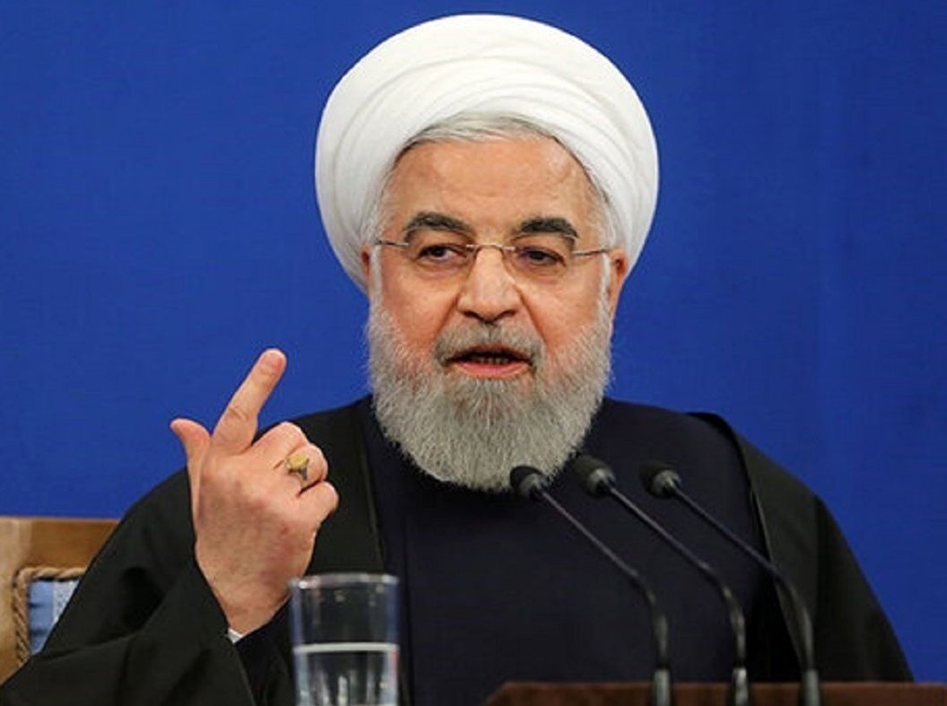 روحانی: قانون اساسی می‌تواند بازنگری شود؛ ۳۱ سال است قانون اساسی تغییر نکرده/ موضوع رفراندوم در قانون پیچیده در نظر گرفته شده؛ این موضوع می‌تواند اکنون بعد از ۴۰ سال اجرایی شود