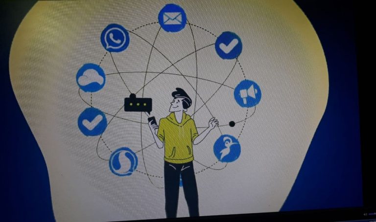 شبکه‌های اجتماعی و توسعه آموزش‌های فردی