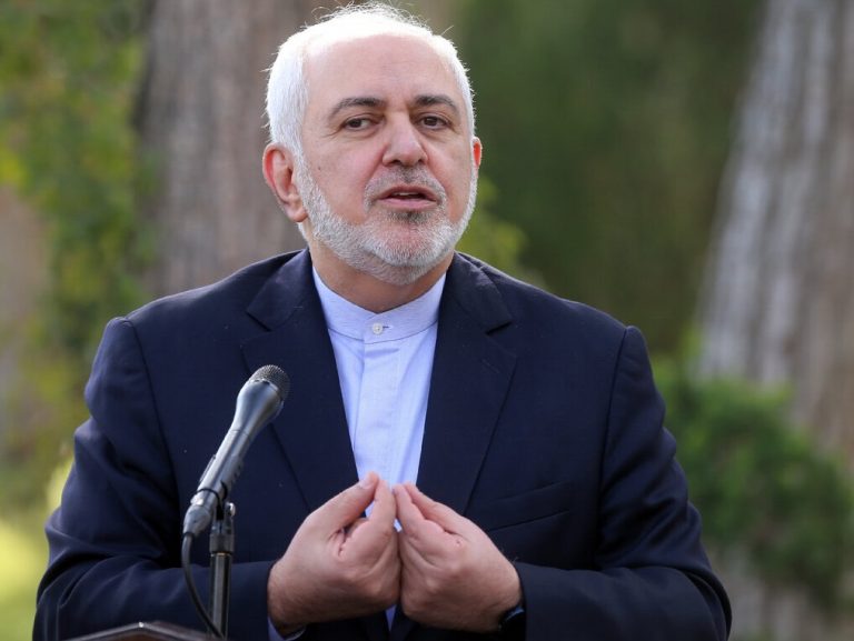 ظریف: پس از ۸ سال ناسزا شنیدن، خون دل خوردن و دم برنیاوردن بر سر اتهاماتی ناروا، در آستانه واگذاری مسئولیت هستم/ اگر از ابتدا در پی استفاده حداکثری از هر میزان دستاورد برجام بودیم، تحریم ایران و اعمال فشار حداکثری بسیار دشوارتر می‌شد/ بدون توجه به حداقل قابل قبولی از نگرانی‌ها و مطالبات همه طرف‌ها، امکان مصالحه وجود ندارد/ گرایش حداکثری تنها به مذاکرات فرسایشی و بی‌پایان می‌انجامد