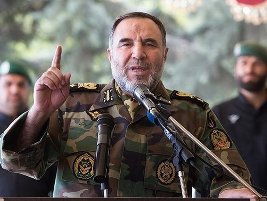 فرمانده نیروی زمینی ارتش: ایران کاملا نسبت به تغییرات مرزهای رسمی کشورها در منطقه شمال‌غرب حساس است؛ این اقدام را قابل قبول نمی‌دانیم/ ضعف احتمالی یک کشور در حفظ مرزهای خود دلیل نمی‌شود که کشور دیگری با کمک بیگانه، مرزها را به‌ هم بریزد؛ ایران اجازه این کار را نمی‌دهد/ از وقتی اسرائیل آمده، حساسیت ما به مرزهای شمال‌غرب افزایش یافته