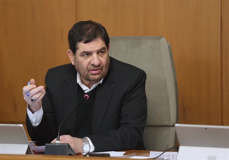 مخبر: نمی‌توان اقتصاد کشور را بر مبنای نرخ‌گذاری و قیمت‌سازی فضای مجازی اداره کرد/ نرخ ارز باید واقعی باشد