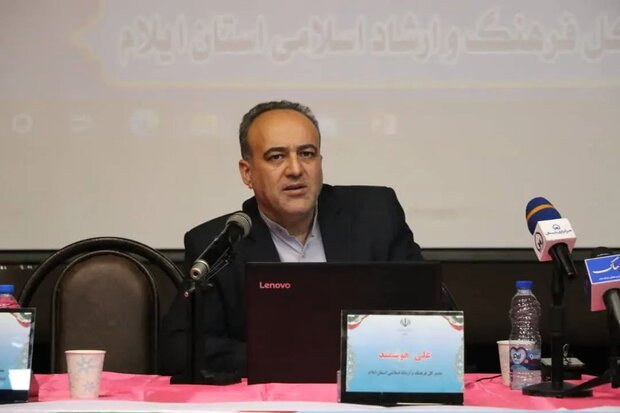 مدیر کل فرهنگ و ارشاد اسلامی استان در نشست خبری: با برگزاری نمایشگاه امکان آشنایی مردم با تولیدات فرهنگی فراهم می شود