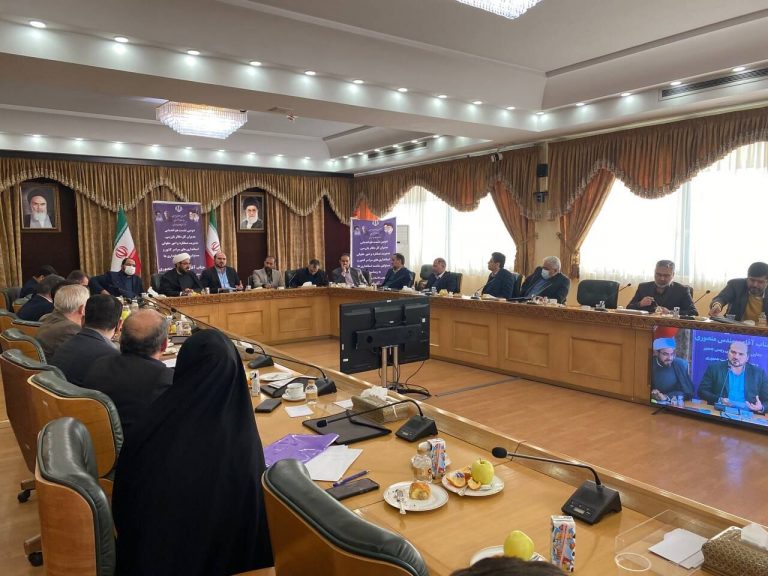 معاون اجرایی رییس جمهور: در دور نخست سفرهای استانی دولت ۲ میلیون درخواست مردمی دریافت شد/ در برخی جاها ممکن است از دست دولت کاری برنیاید