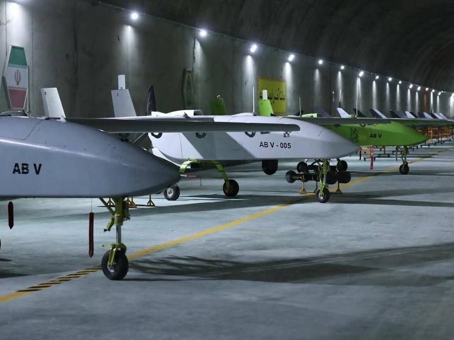 واکنش نمایندگی ایران در سازمان ملل به ادعای راه‌اندازی خط تولید پهپاد در روسیه: درخواست نشست مشترک با اوکراین کردیم تا این ادعاها را بررسی کنیم/ این امر تا از بین رفتن سوء تفاهم ها ادامه خواهد داشت/ توافقات ایران و روسیه مربوط به قبل از جنگ اوکراین است/ در اکتبر ۲۰۲۰ دوره محدودیت پنج ساله تسلیحاتی ایران به پایان رسیده بود